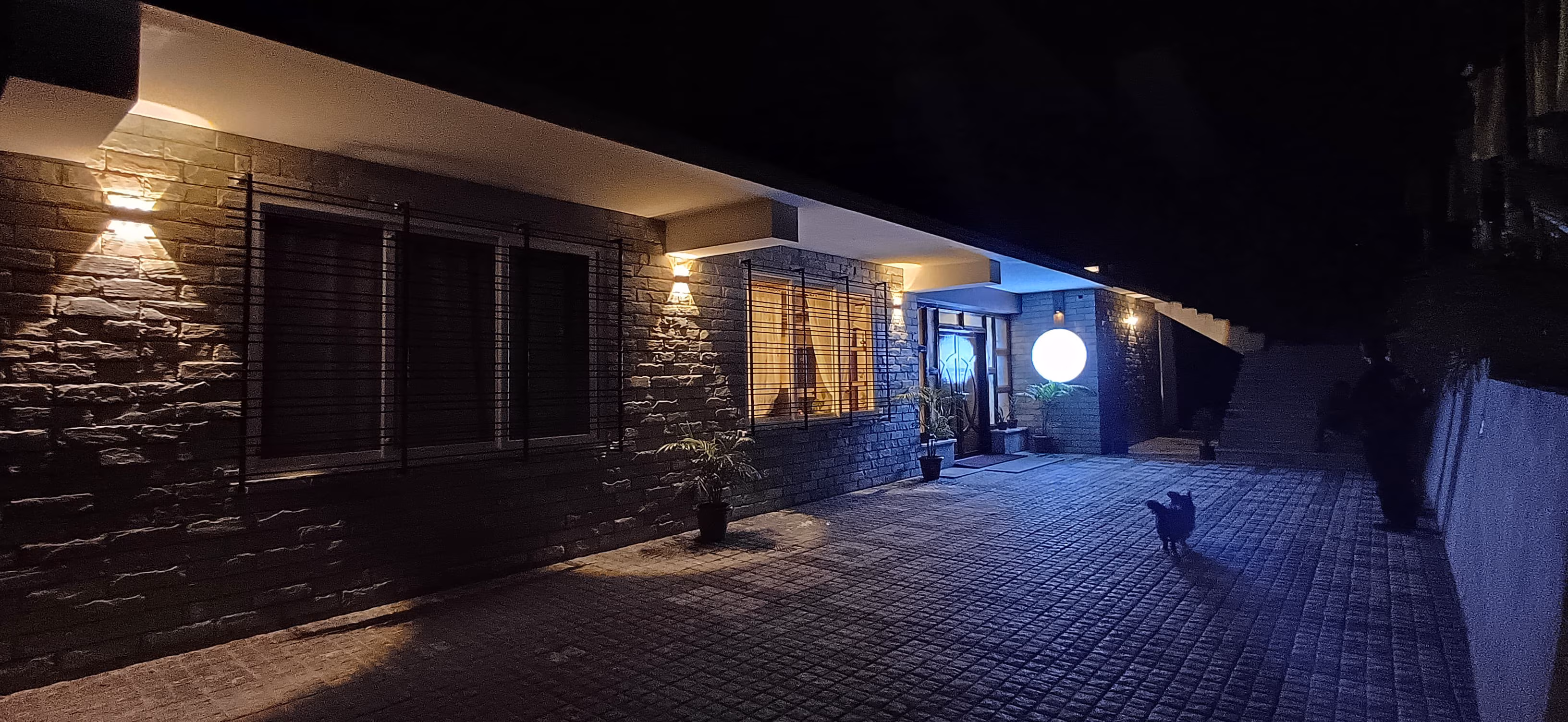 Barn Owl Homestay and Restro Bar