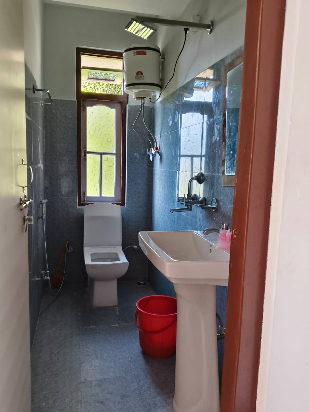 Aari inn Homestay photo 4