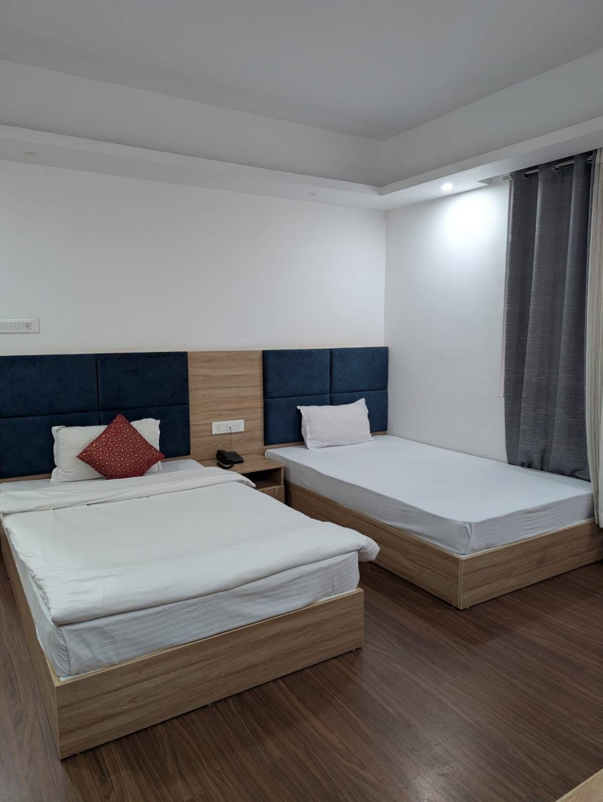 Shanol Residency photo 2